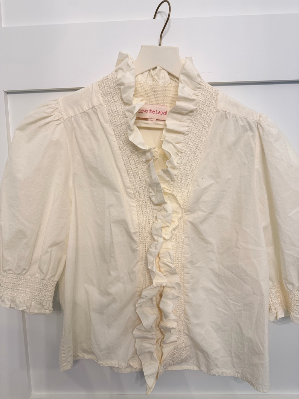Love the Label Zuri Cream Ruffled V-Neck Puff Sleeve Blouse